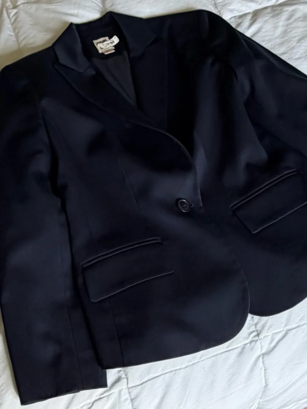 Women”s Blue Single-Button Suit - Picture 4 of 9
